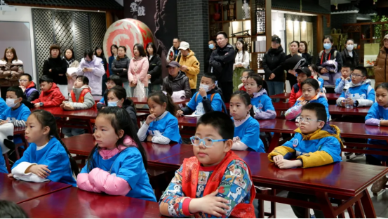https://www.jisu.edu.cn/__local/A/6C/A1/9C5538DEDB641F5C9EC40B990D1_8B004334_A8DC5.png